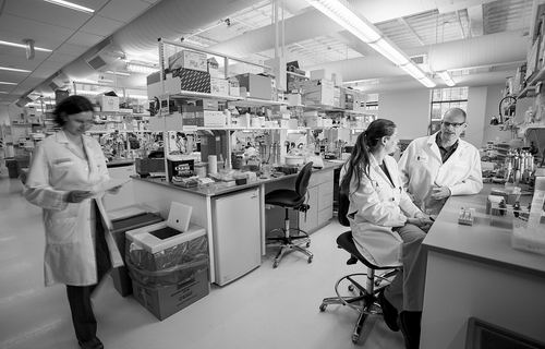 借船出海我创业 共享实验室为初创企业保驾护