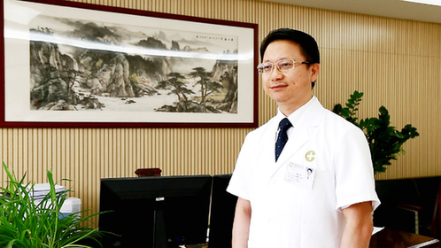 陈星海医院院长黄汉伟:"有温度的医院"重在人文关怀