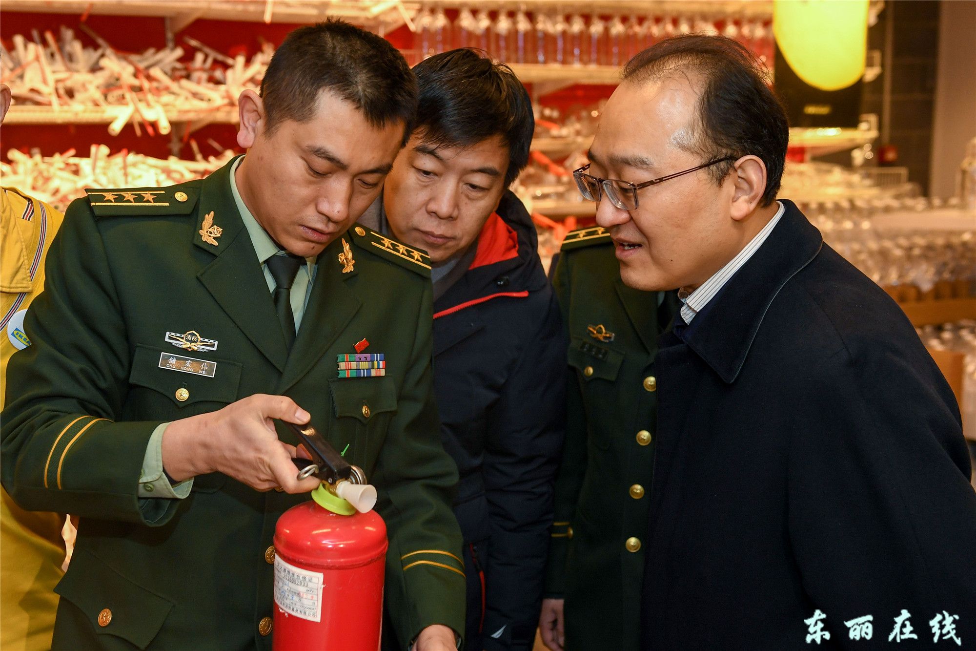 我区开展春节前安全生产专项检查 - 图片新闻